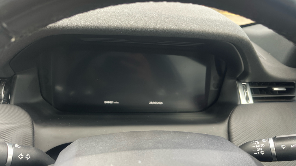 Land Rover Discovery Sport Hse Silver #13