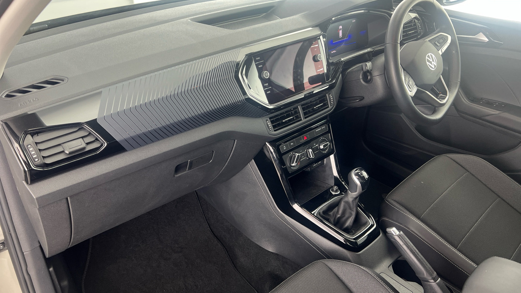 Volkswagen T-Cross 1.0 Tsi 110 Se 110 Ps Grey #10