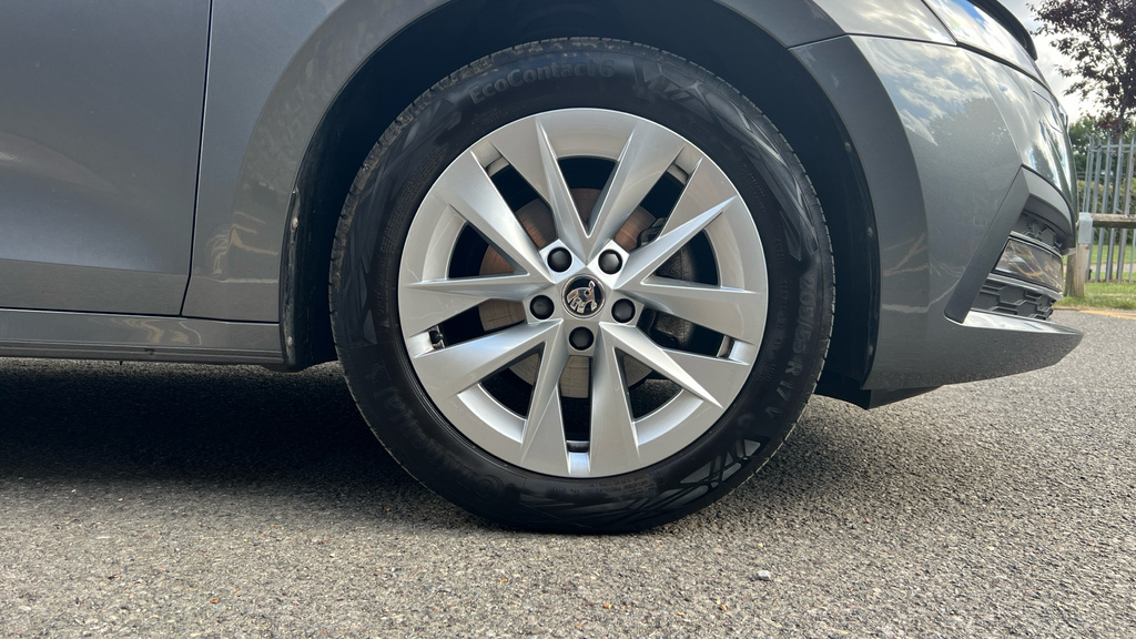 Skoda Octavia Skoda Estate 1.5 Tsi Se L Silver #20