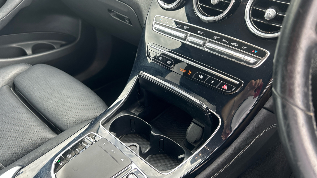 Mercedes-Benz GLC Class 2.0 Glc300 Mhev Amg Line Suv G-tronic Blue #29