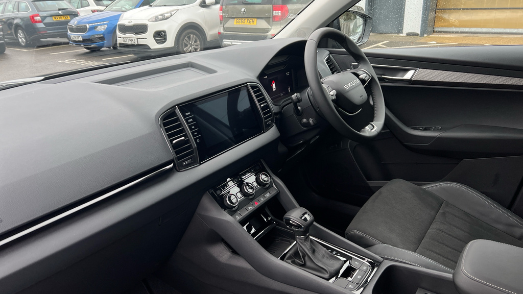 Skoda Karoq 2.0 Tsi Sportline Edition 4X4 Dsg White #10