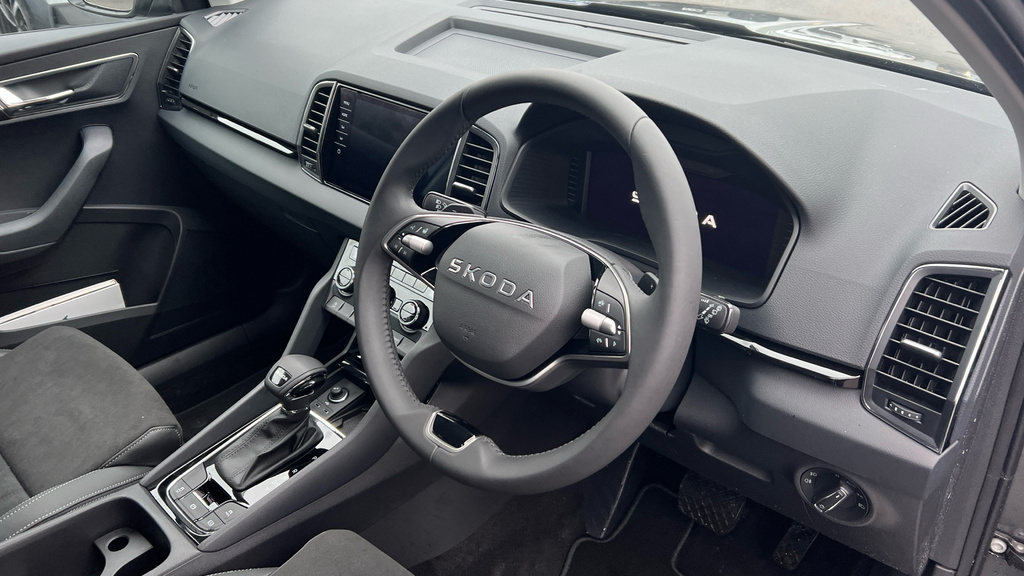 Skoda Karoq 2.0 Tsi Sportline Edition 4X4 Dsg White #9