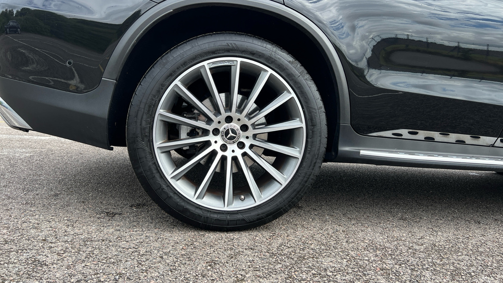 Mercedes-Benz GLC Class 2.0 Glc300h Mhev Amg Line Premium G-tronic 4Mat Black #25