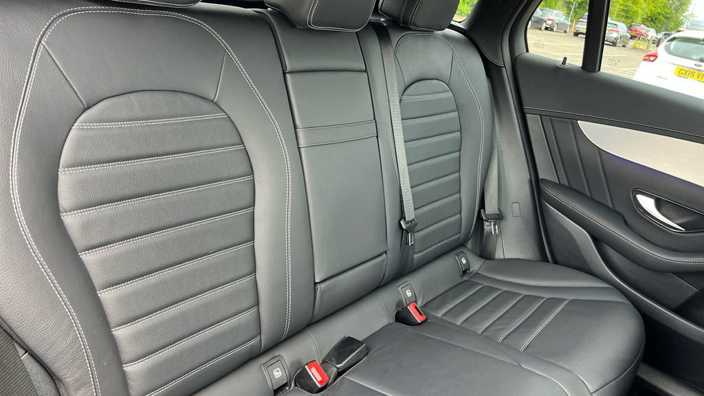 Mercedes-Benz GLC Class 2.0 Glc300h Mhev Amg Line Premium G-tronic 4Mat Black #28