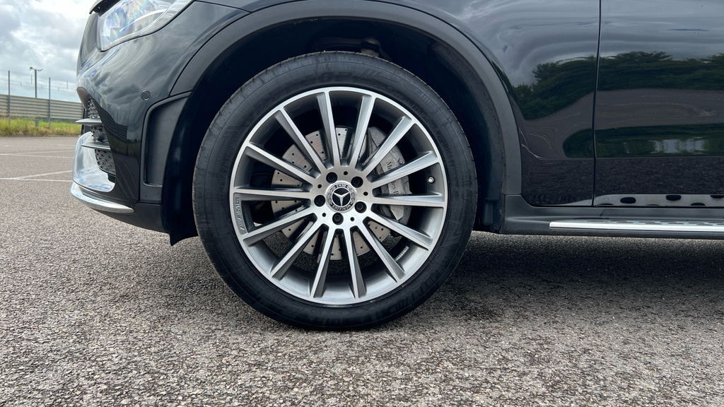 Mercedes-Benz GLC Class 2.0 Glc300h Mhev Amg Line Premium G-tronic 4Mat Black #23