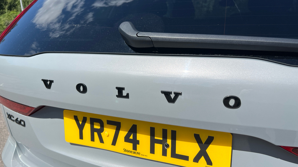 Volvo XC60 Ultra, B5 Awd Mild Hybrid, Bright Black #65