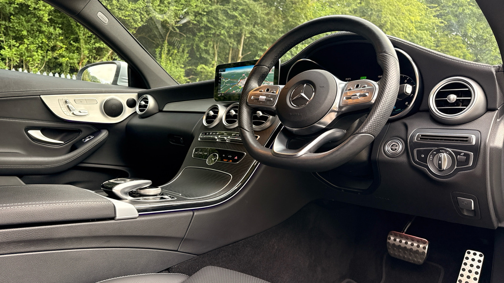 Mercedes-Benz C Class 2.0 C220dh Mhev Amg Line Saloon Hybrid Black #12