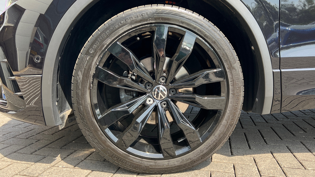 Volkswagen Tiguan 1.5 Etsi Mhev Elegance Launch Edition Dsg Euro 6 Black #31