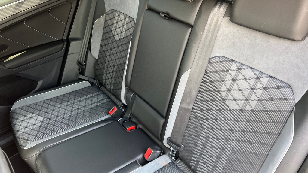 Volkswagen Tiguan 1.5 Etsi Mhev Elegance Launch Edition Dsg Euro 6 Black #26