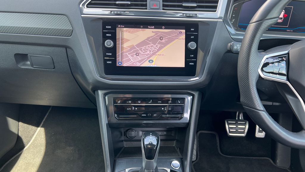 Volkswagen Tiguan 1.5 Etsi Mhev Elegance Launch Edition Dsg Euro 6 Black #18