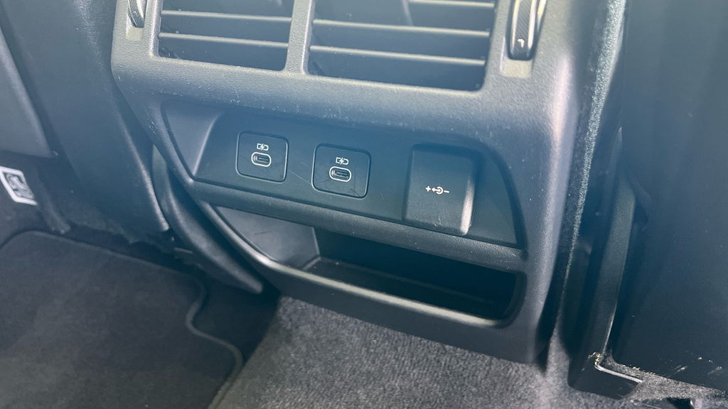 Land Rover Discovery Sport 1.5 P300e Dynamic Se 5 Seat Silver #63