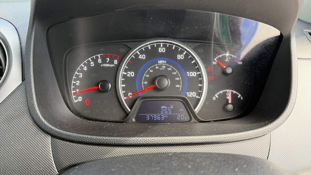 Hyundai I10 1.0 Premium Hatchback Euro 6 67 Black #18