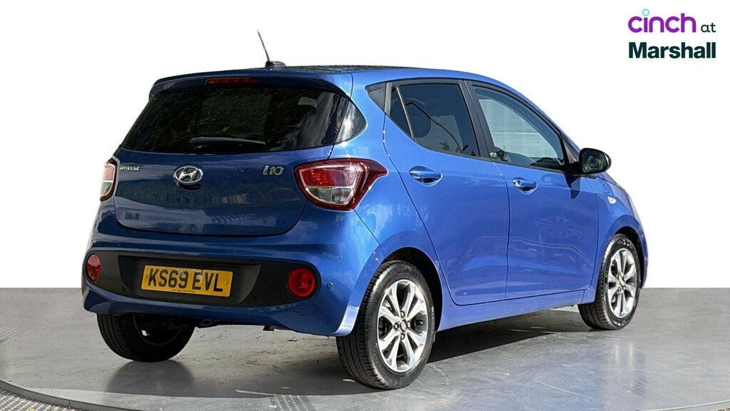 Hyundai I10 1.0 Premium Hatchback Euro 6 67 Black #3