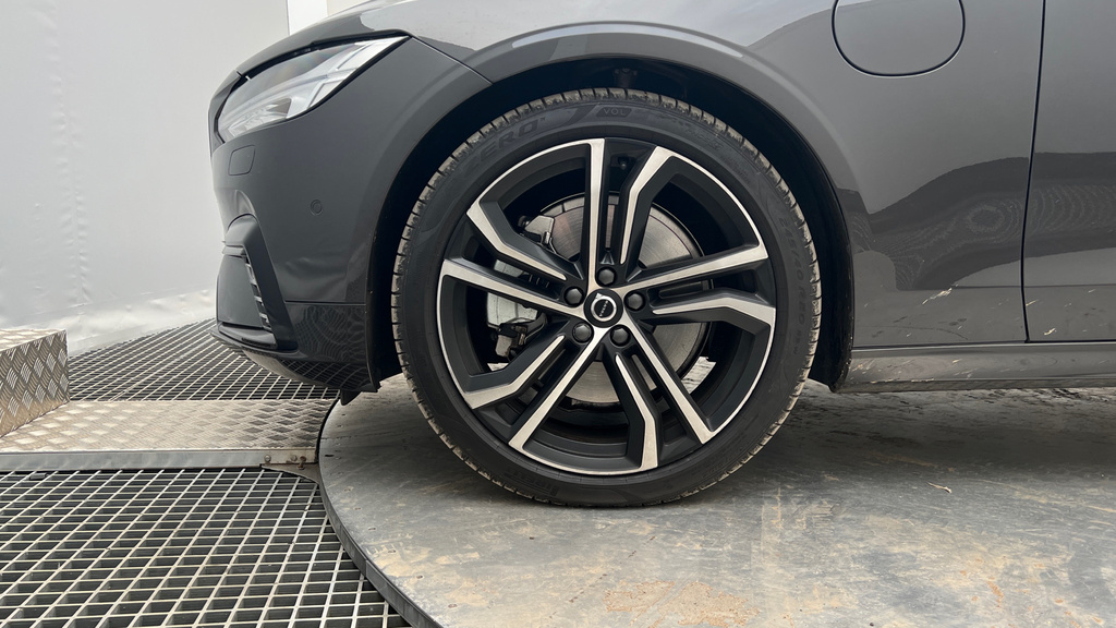 Volvo V90 Plus, T6 Awd Plug-in Hybrid, Dark Black #30