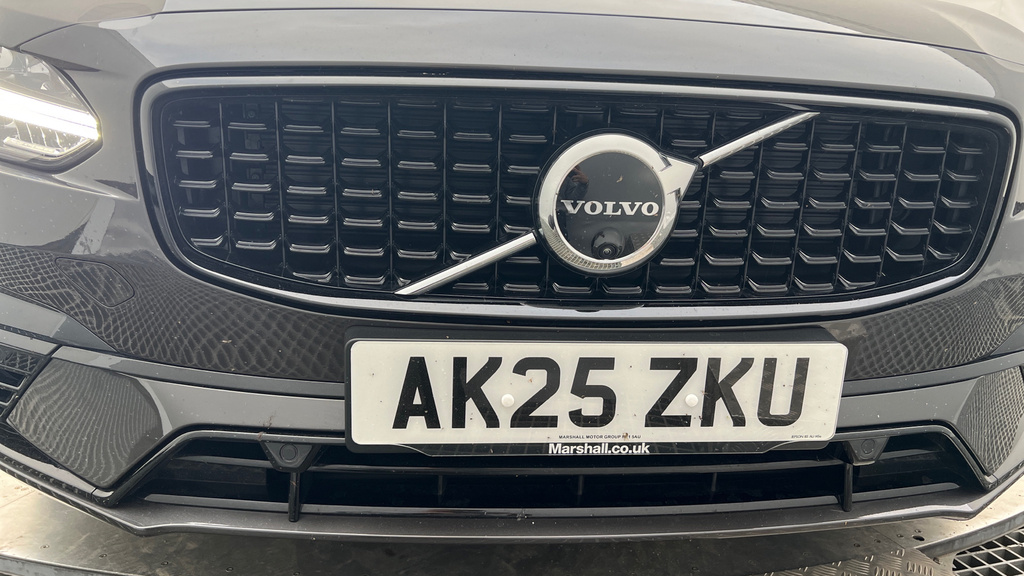 Volvo V90 Plus, T6 Awd Plug-in Hybrid, Dark Black #47