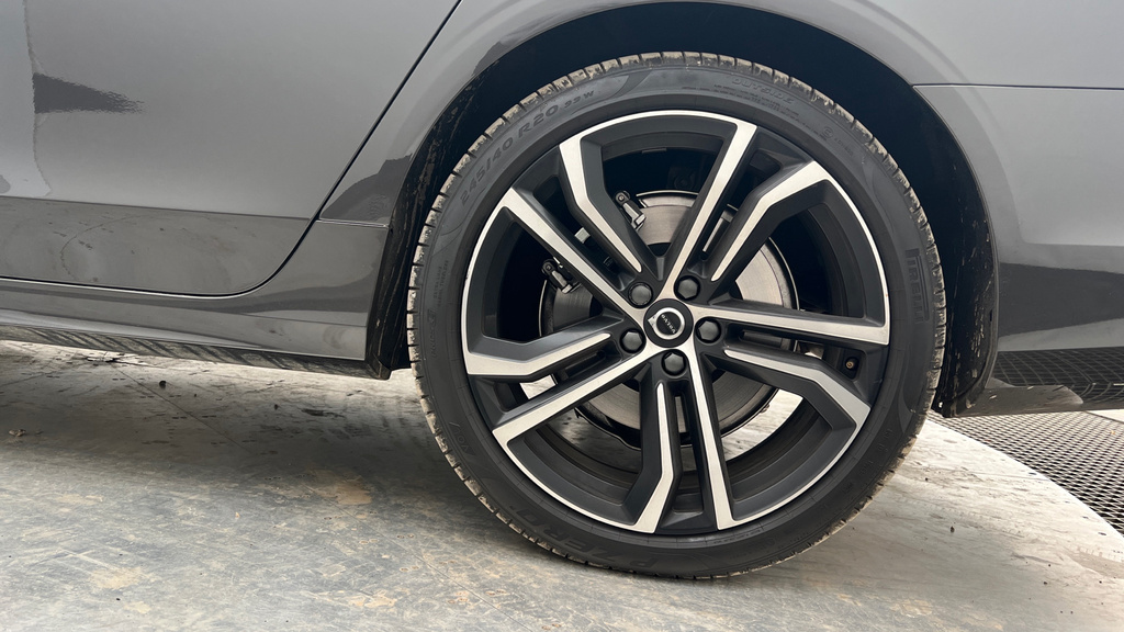 Volvo V90 Plus, T6 Awd Plug-in Hybrid, Dark Black #11
