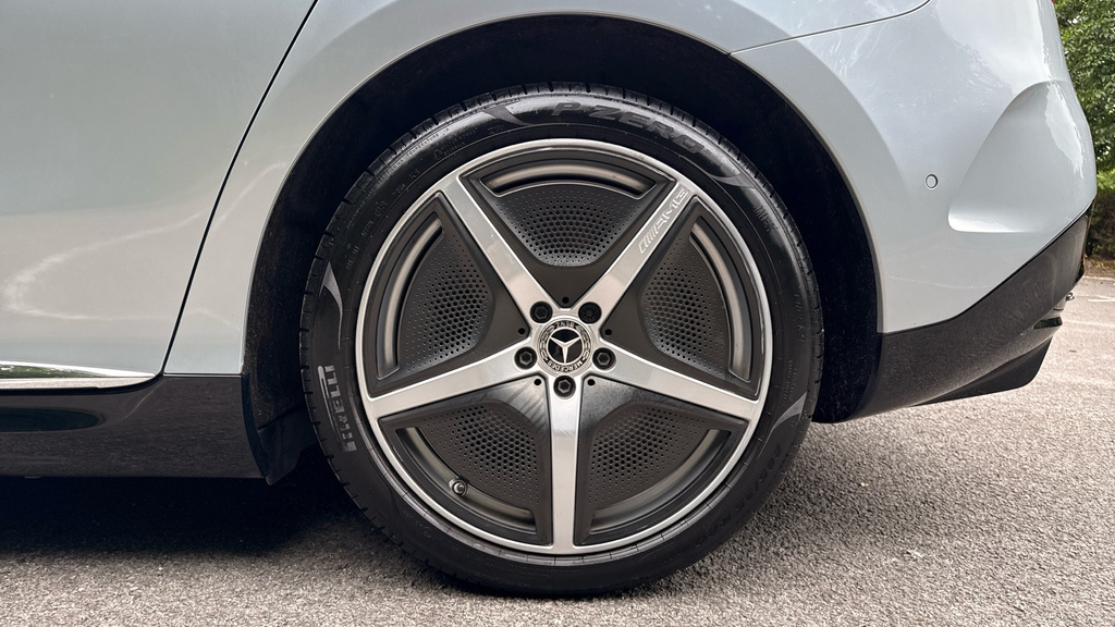 Mercedes-Benz EQE 300 180Kw Amg Line Premium Plus 89Kwh Black #23