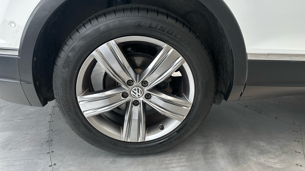 Volkswagen Tiguan Allspace 2.0 Tdi 4Motion Sel Dsg 2018 Black #25