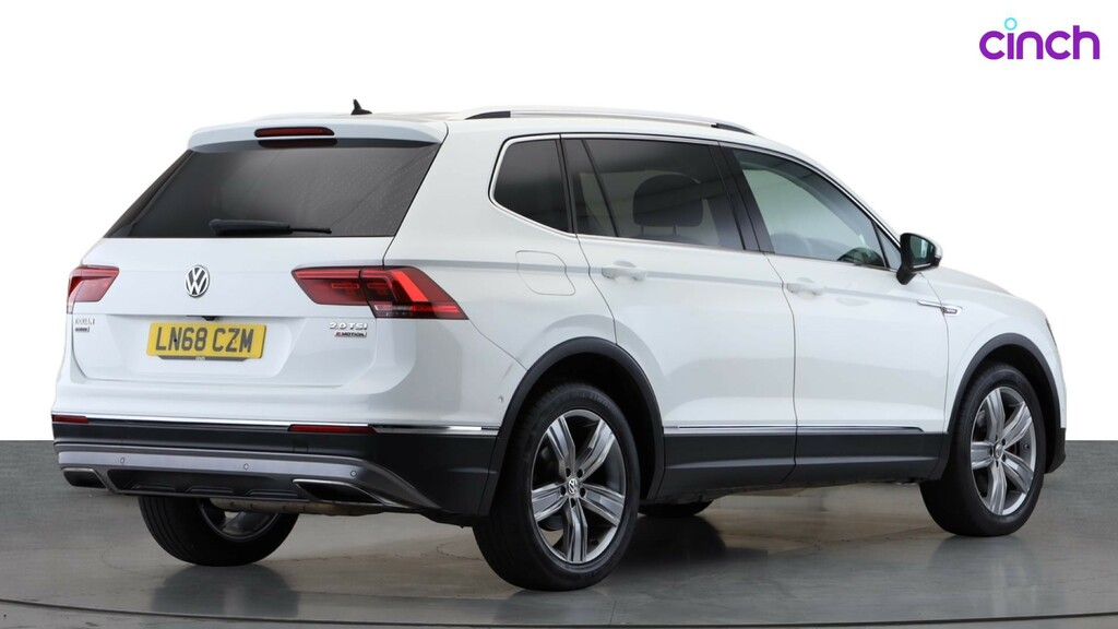 Volkswagen Tiguan Allspace 2.0 Tdi 4Motion Sel Dsg 2018 Black #3