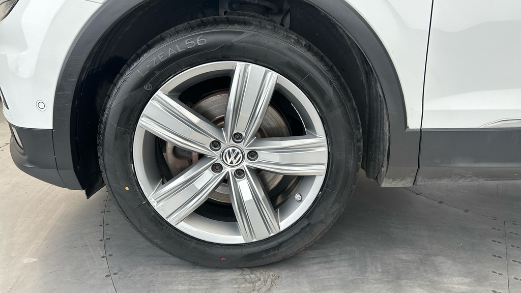 Volkswagen Tiguan Allspace 2.0 Tdi 4Motion Sel Dsg 2018 Black #23