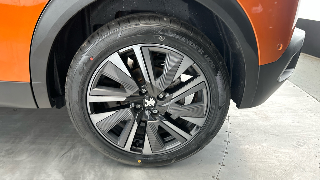 Peugeot e-2008 50Kwh Allure Premium Suv 7Kw Ch  #26
