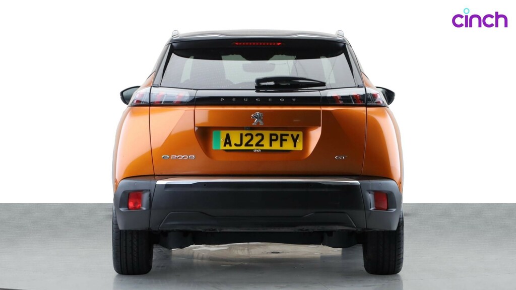 Peugeot e-2008 50Kwh Allure Premium Suv 7Kw Ch  #4