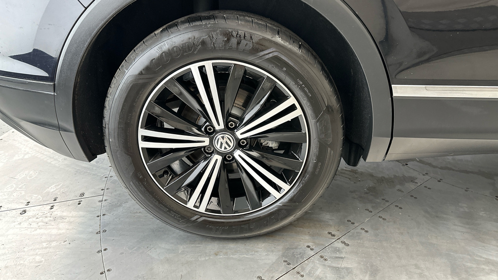 Volkswagen Tiguan 2.0 Tsi 180Ps R-line 4Motion Ds #24