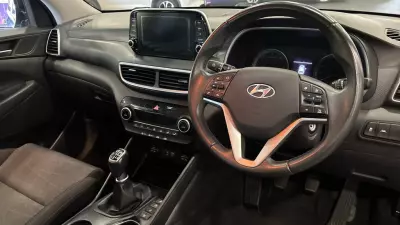 Hyundai Tucson 1.6 T-gdi Se Connect Euro 6 Ss Grey #9