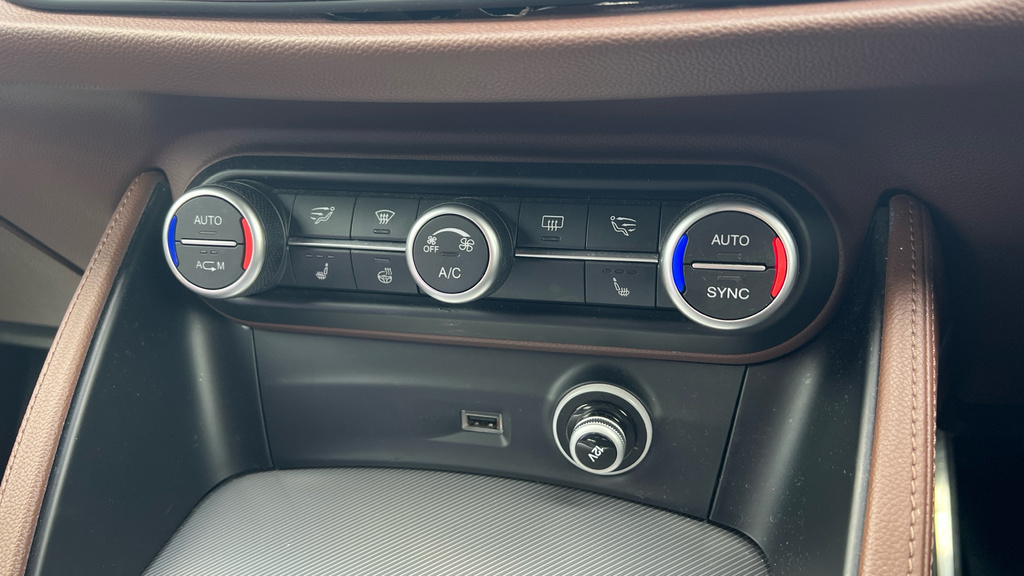 Alfa Romeo Stelvio 2.2 Td Speciale Suv Q4 Awd Euro 6 Grey #12