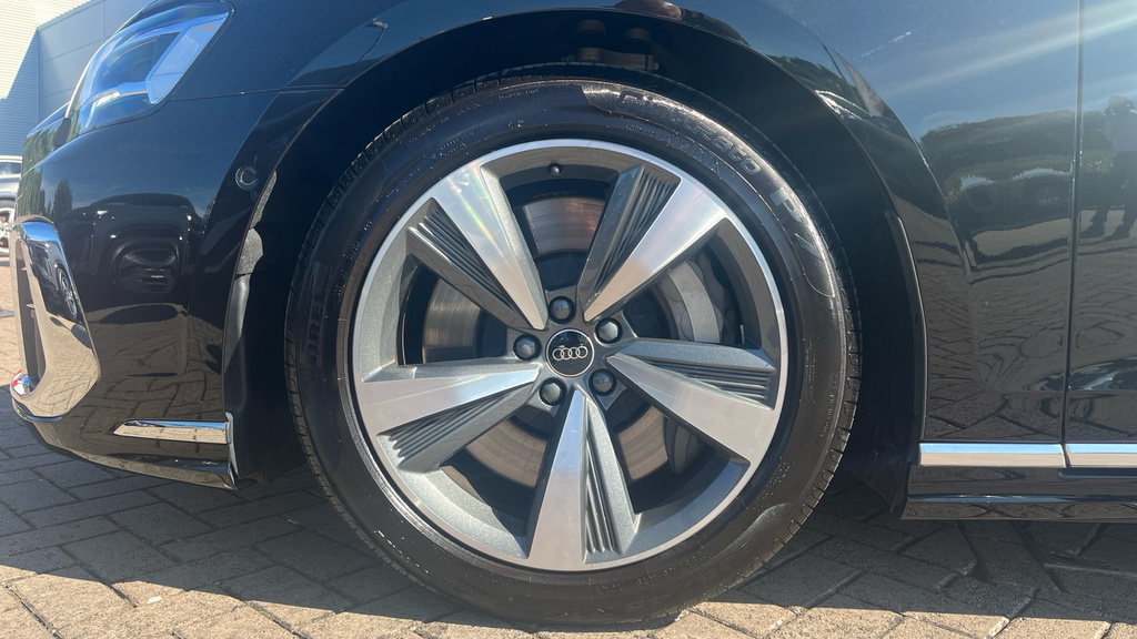Audi A8 S Line Black #18