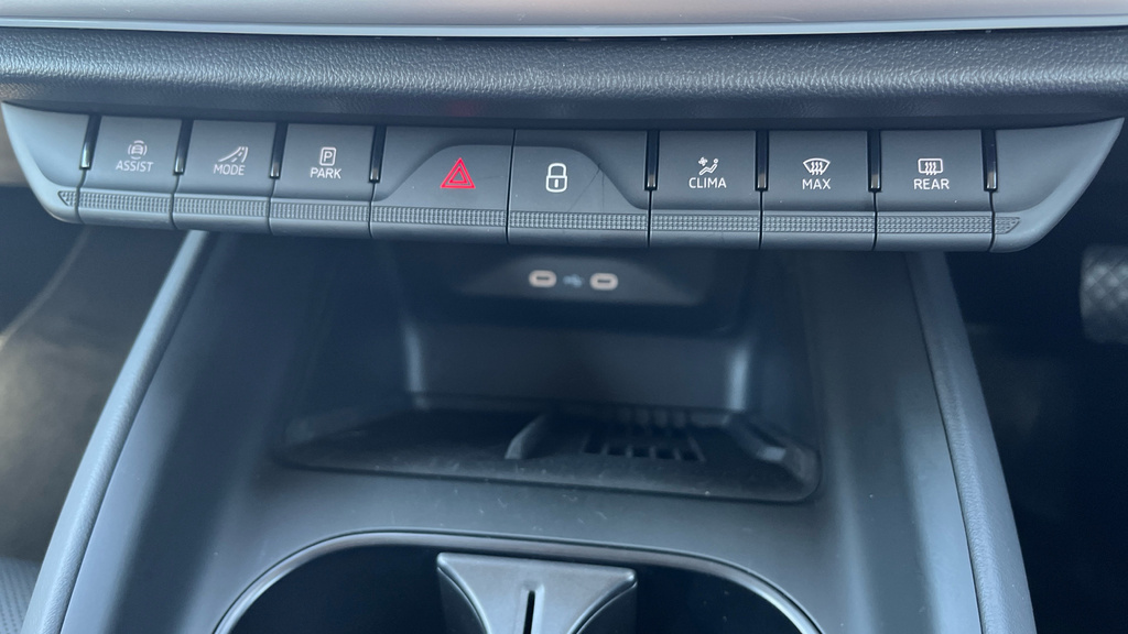 Skoda Elroq 210Kw 85 Sportline 82Kwh Silver #13
