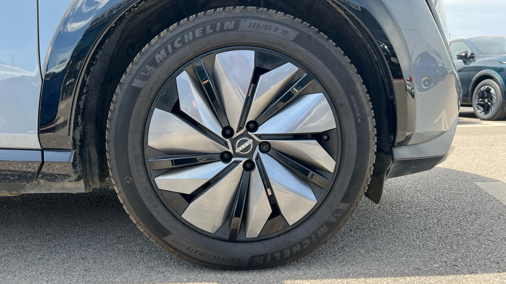 Nissan Ariya 225Kw Evolve 87Kwh 22Kwch E-4orce - 2023 Grey #20