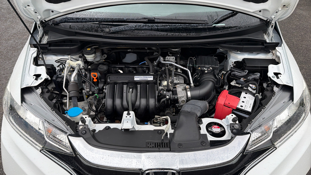Honda Jazz 1.5 I-vtec Sport 5-Door Beige #20