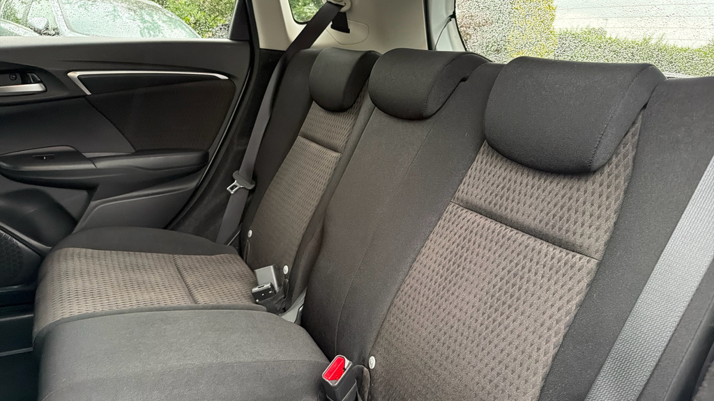 Honda Jazz 1.5 I-vtec Sport 5-Door Beige #14
