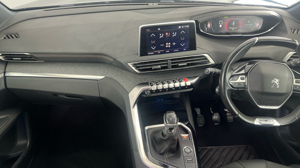 Peugeot 3008 1.2 130Hp Allure White #11