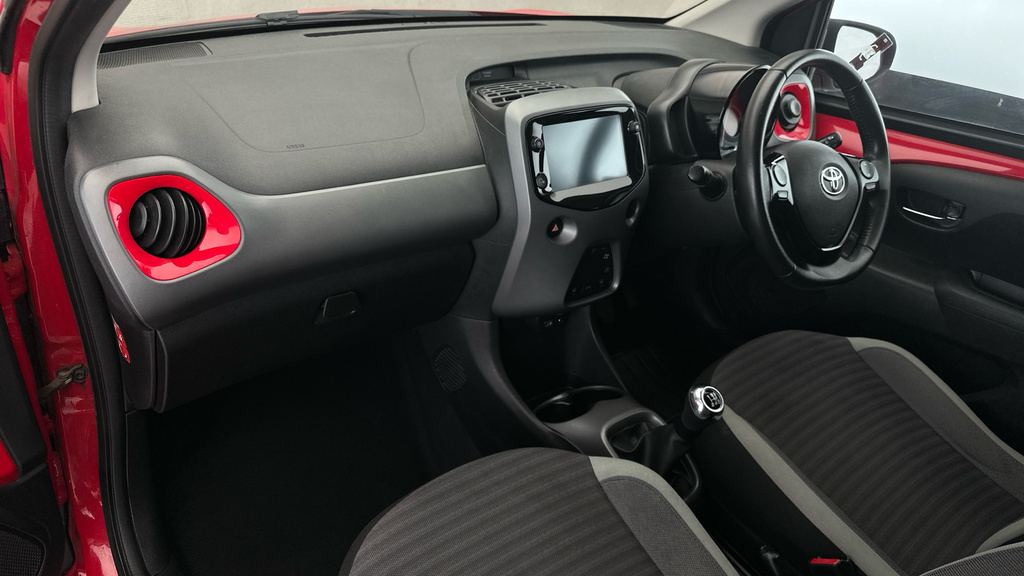Toyota Aygo X 1.0 Vvt-i X-play X-shift Euro 6 White #10