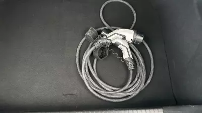 Peugeot e-208 50Kwh Gt Premium 7Kw Charger White #30