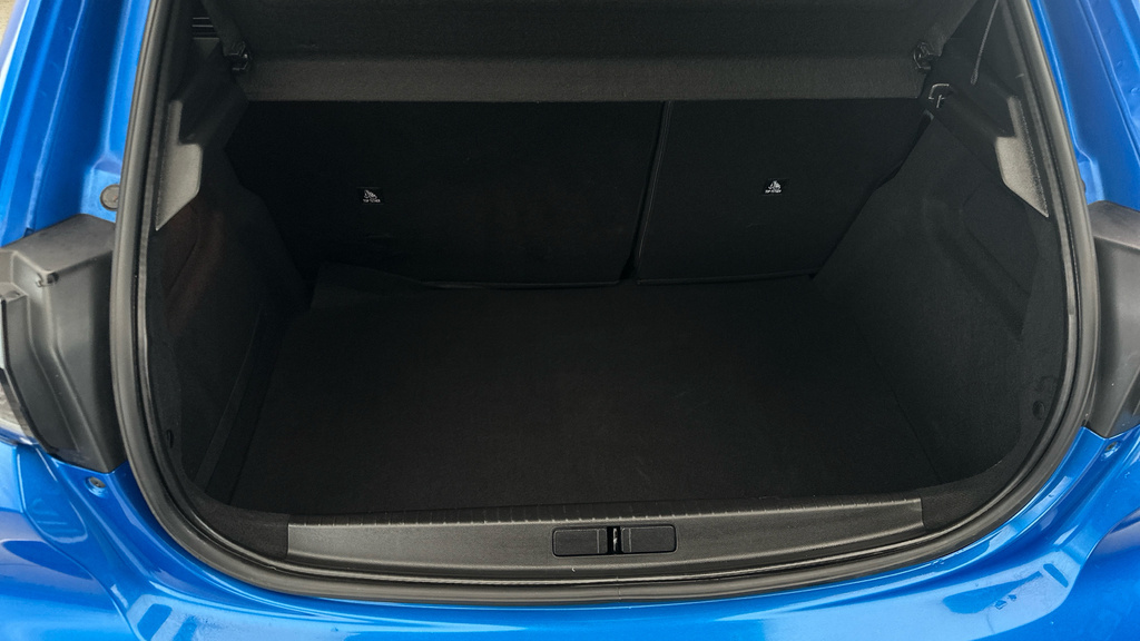 Peugeot e-208 50Kwh Gt Premium 7Kw Charger Blue #22