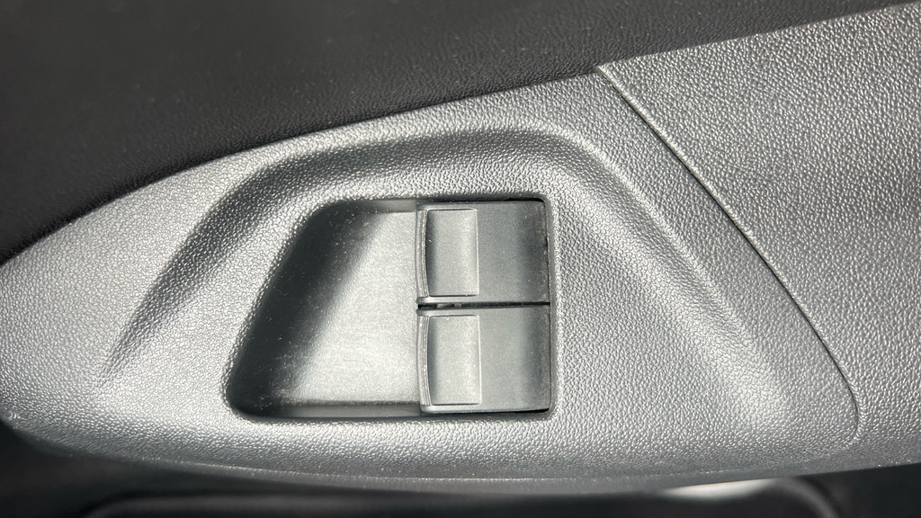 Peugeot 108 1.0 Allure Euro 6 #32