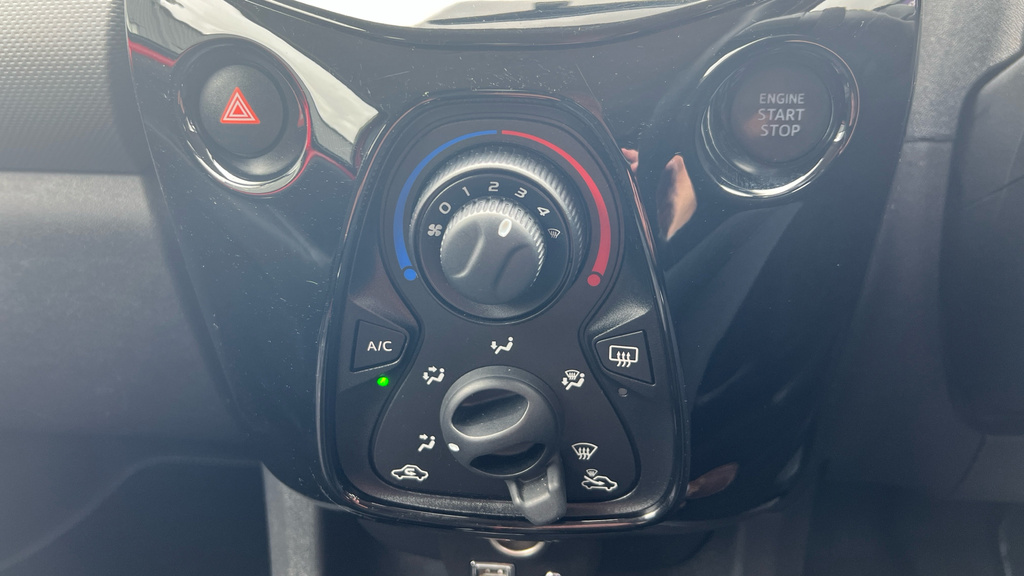 Peugeot 108 1.0 Allure Euro 6 #14