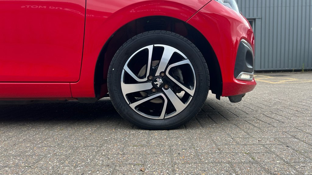 Peugeot 108 1.0 Allure Euro 6 #21