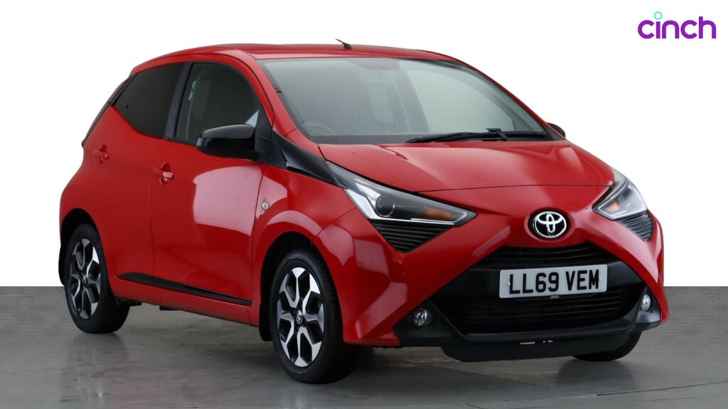 Toyota Aygo X 1.0 Vvt-i X-play X-shift Euro 6 Grey #1