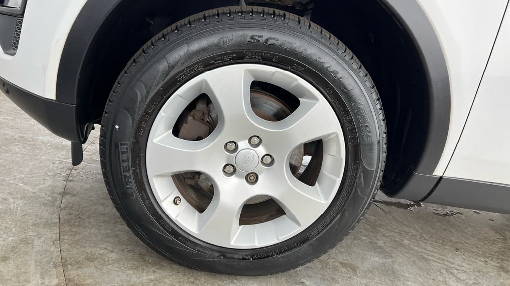 Land Rover Discovery Sport 2.0 Td4 180 Se Tech Black #23