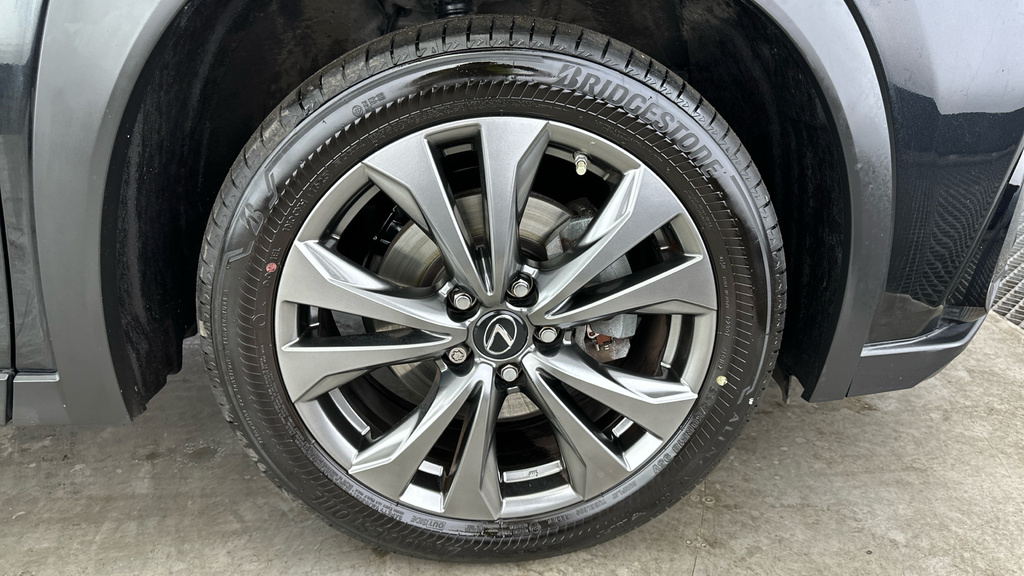 Lexus UX 2.0 250H Premium Sport Edition Suv Hybr Black #28
