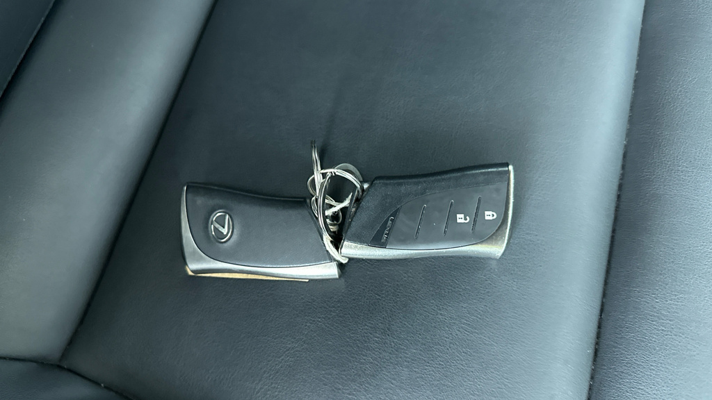 Lexus UX 2.0 250H Premium Sport Edition Suv Hybr Black #30