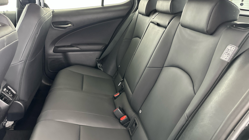 Lexus UX 2.0 250H Premium Sport Edition Suv Hybr Black #22