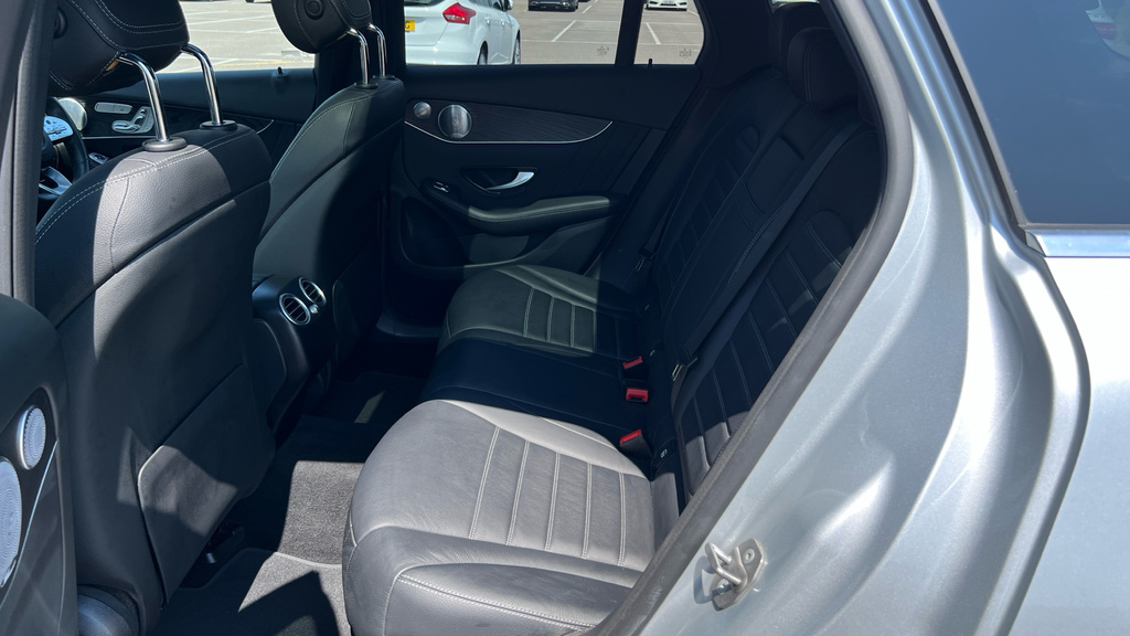 Mercedes-Benz GLC Class 2.0 Glc300 Mhev Sport Suv G Tronic Plus Black #20