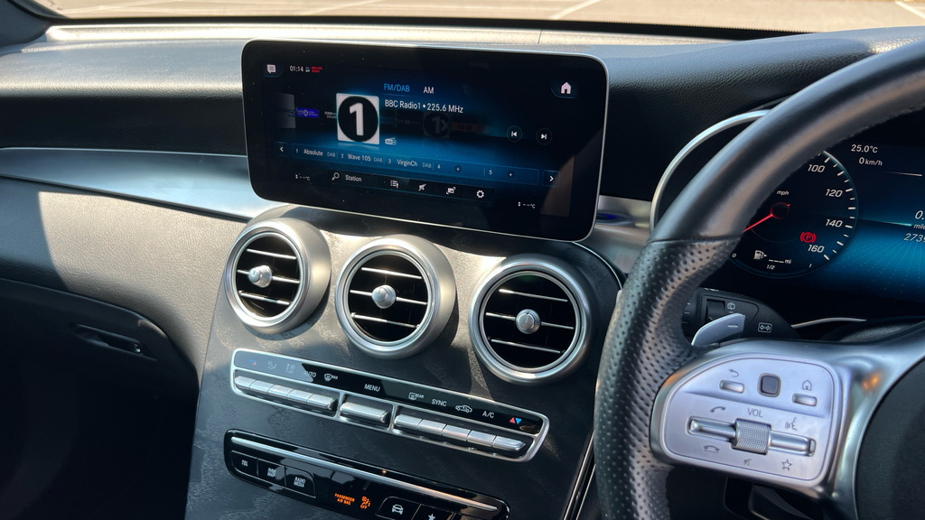 Mercedes-Benz GLC Class 2.0 Glc300 Mhev Sport Suv G Tronic Plus Black #16