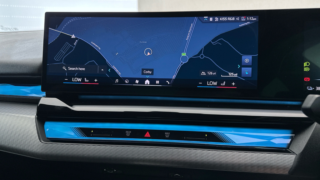 BMW i5 40 83.9Kwh M Sport Touring Edrive 11Kw Charger Blue #18