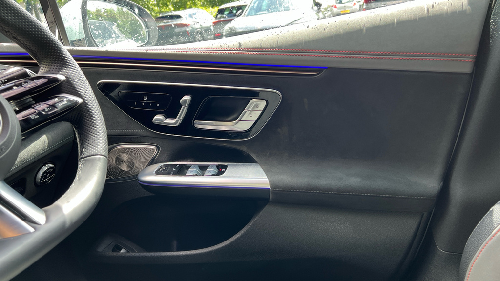Mercedes-Benz EQE 350 215Kw Amg Line Edition 96Kwh Black #42